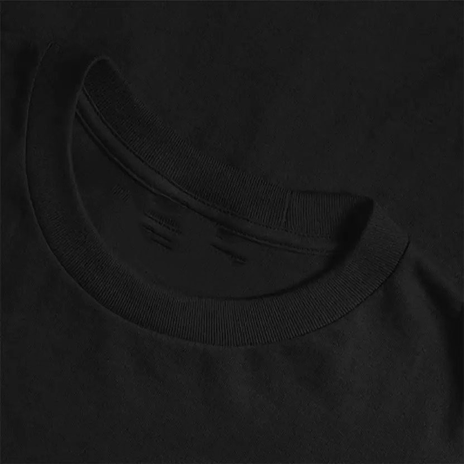 Image of Trift Point Printed Men Round Neck Black T-Shirt