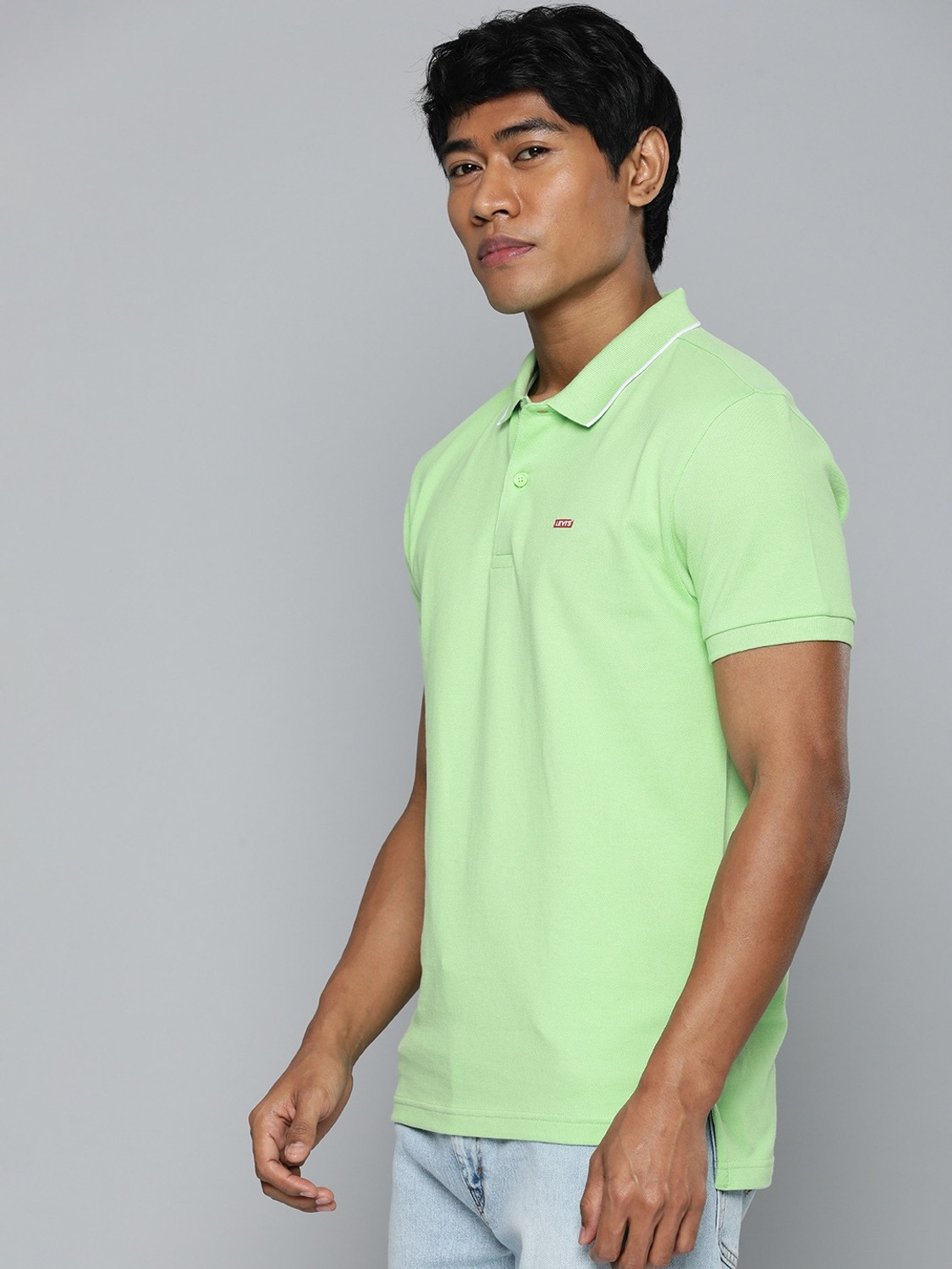 Image of LEVI'S Solid Men Polo Neck Green T-Shirt