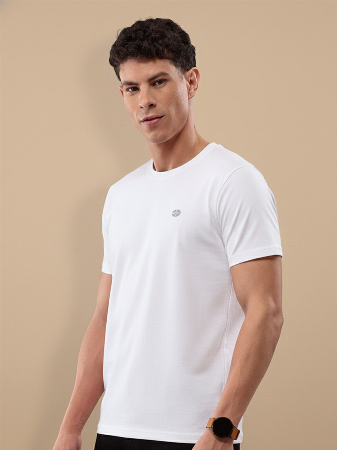 Image of Lux Nitro Men Solid Round Neck Pure Cotton White T-Shirt