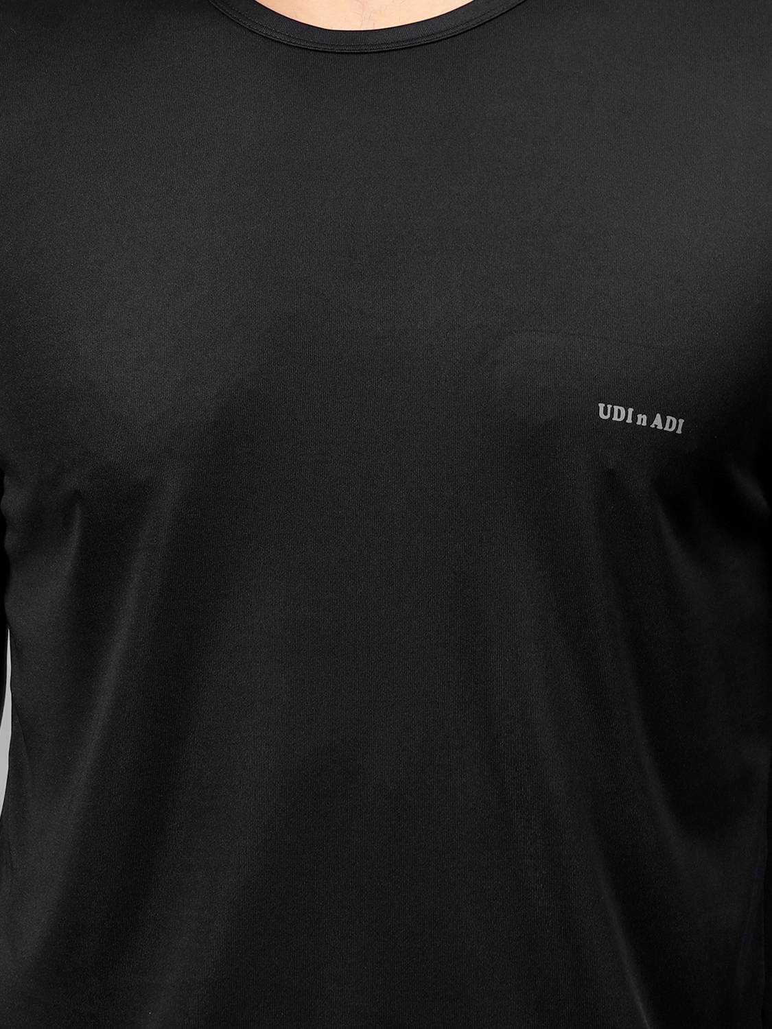 UDI n ADI Solid Men Round Neck Black T-Shirt Pack of 1 - Image 5
