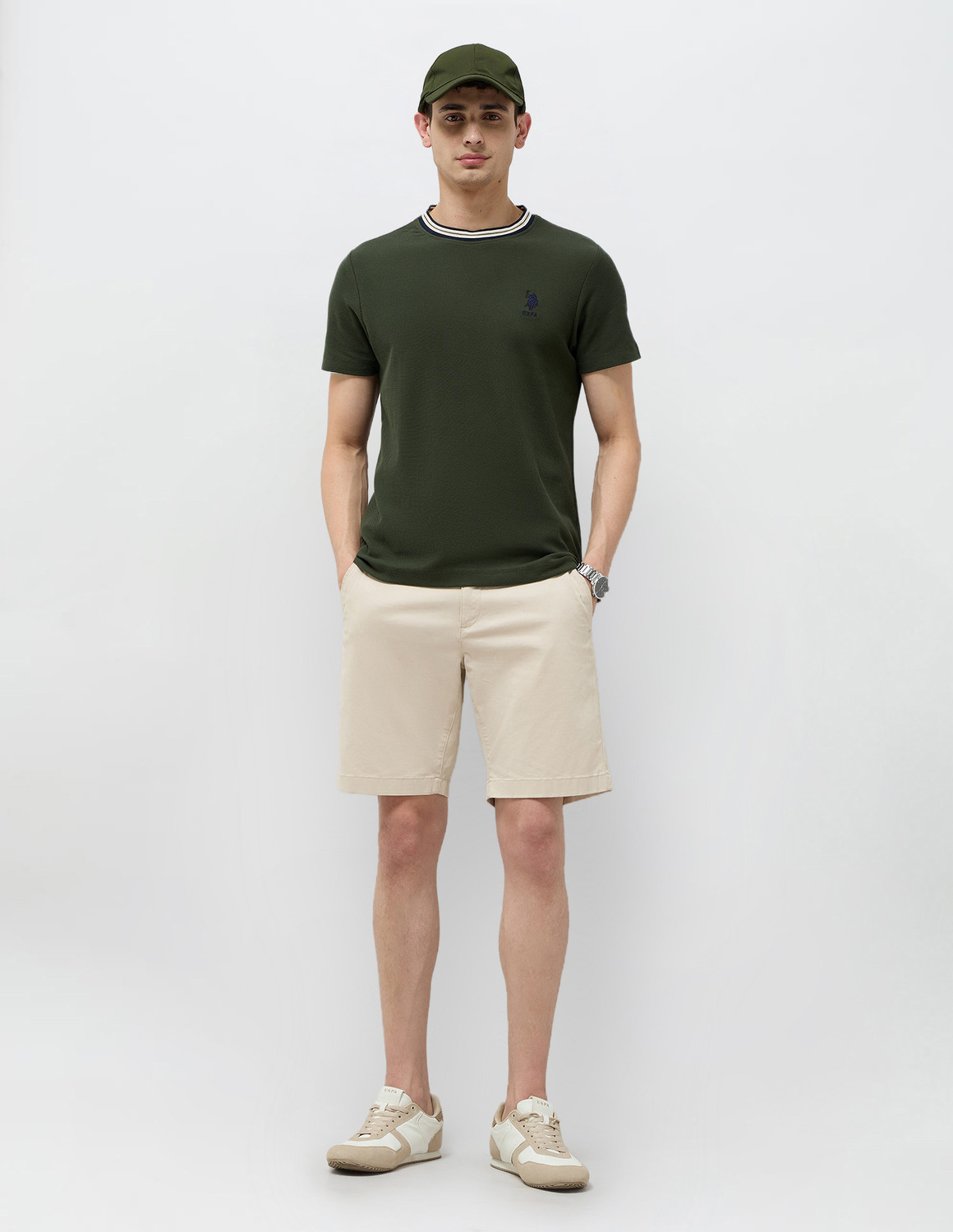 Image of U.S. POLO ASSN. Solid Men Crew Neck Green T-Shirt