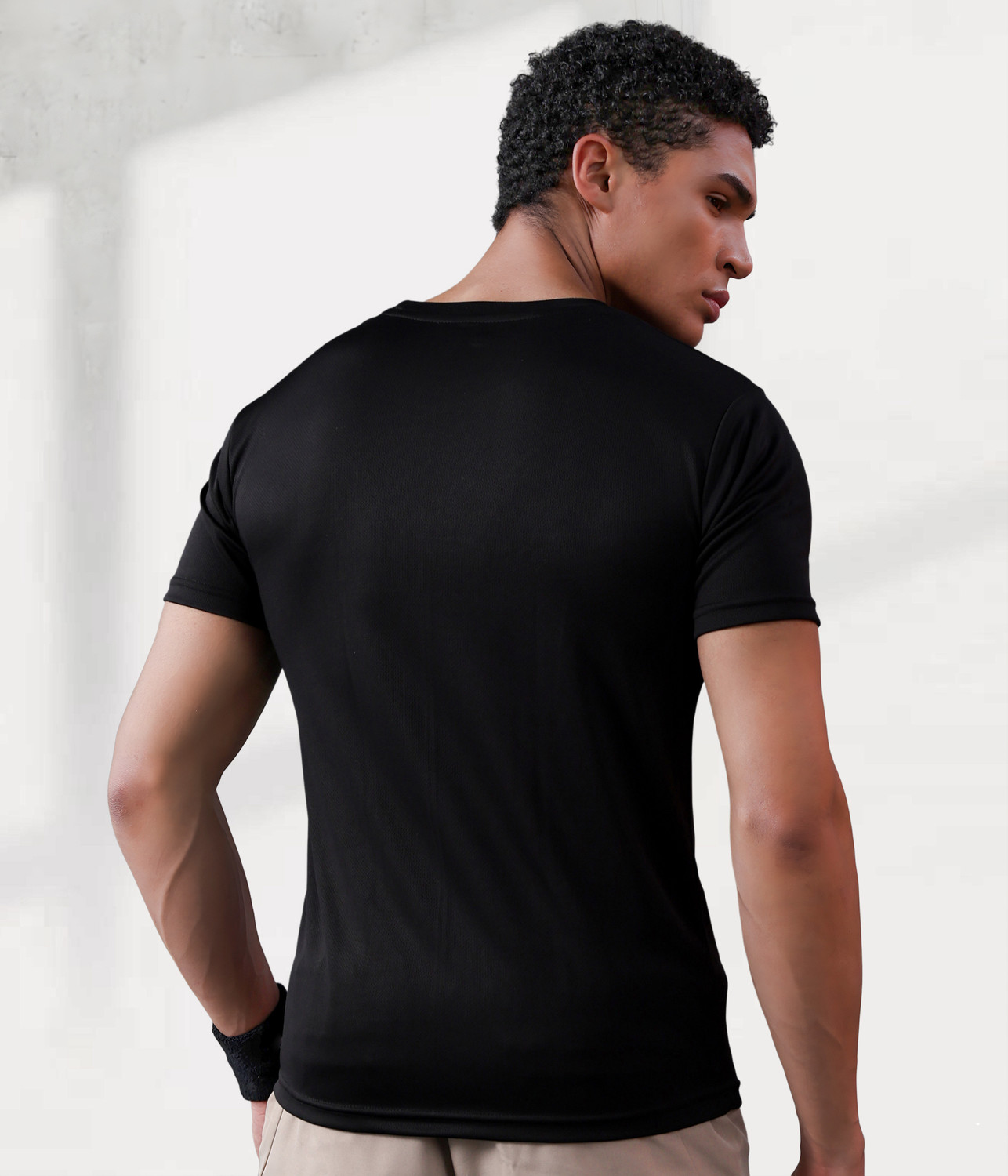 Image of CHKOKKO Solid Men Round Neck Black T-Shirt