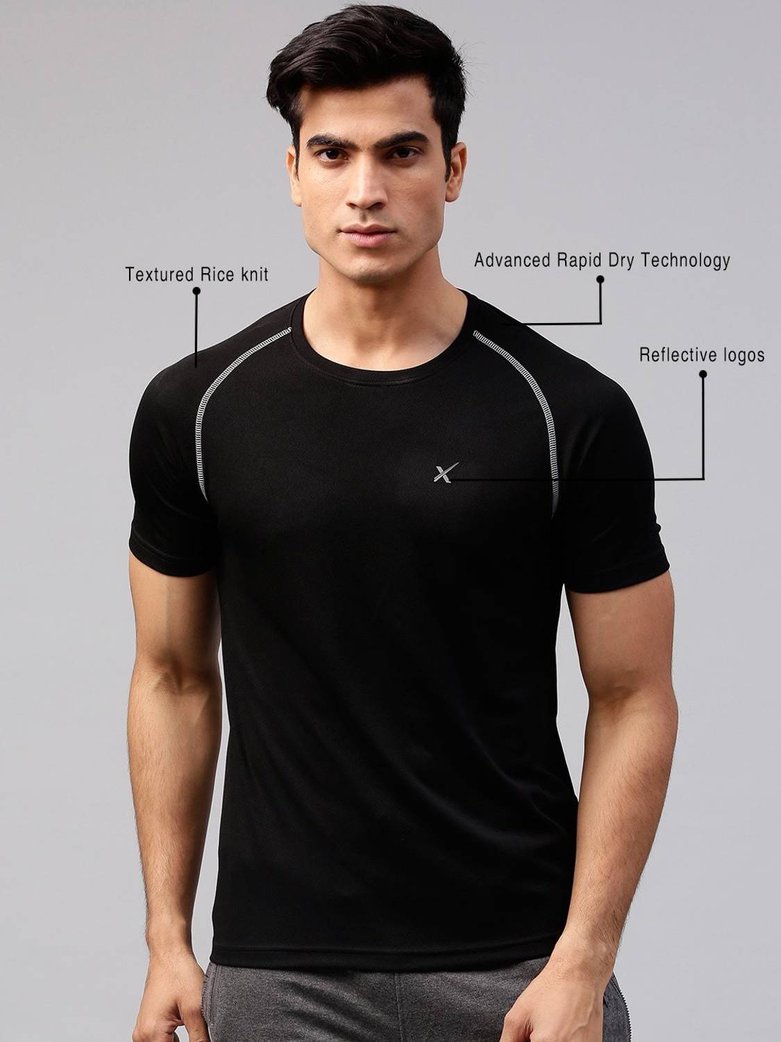 HRX Solid Men Round Neck Black T-Shirt - Image 5