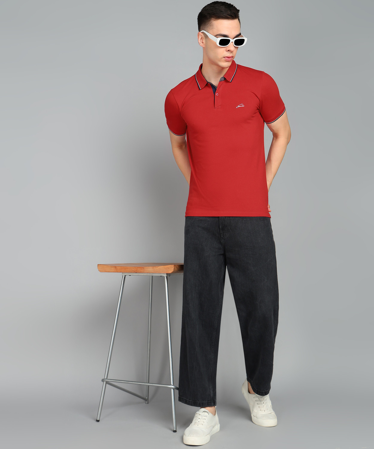 Image of Gaucha Solid Men Polo Neck Red T-Shirt