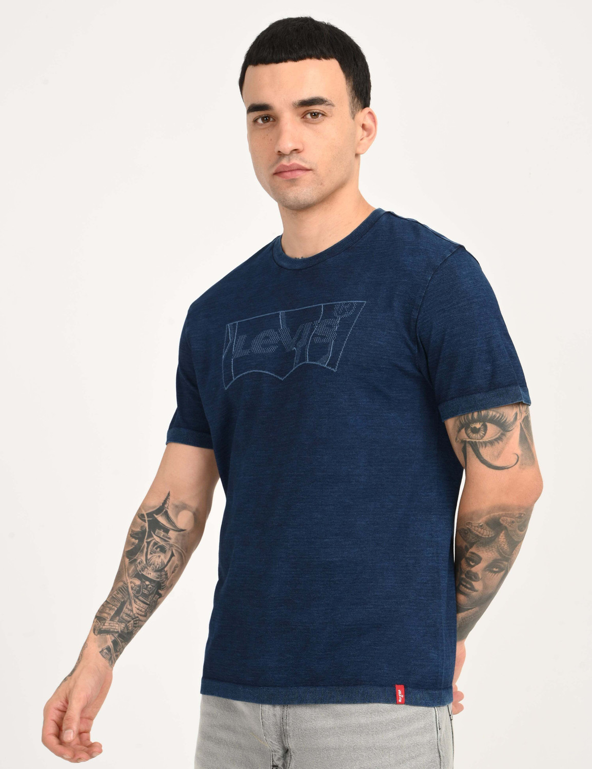 Image of LEVI'S Graphic Print Men Crew Neck Dark Blue T-Shirt