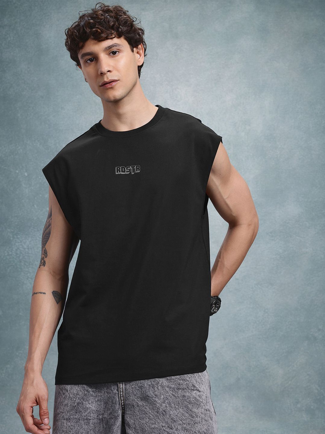 Image of Roadster Solid Men Round Neck Black T-Shirt