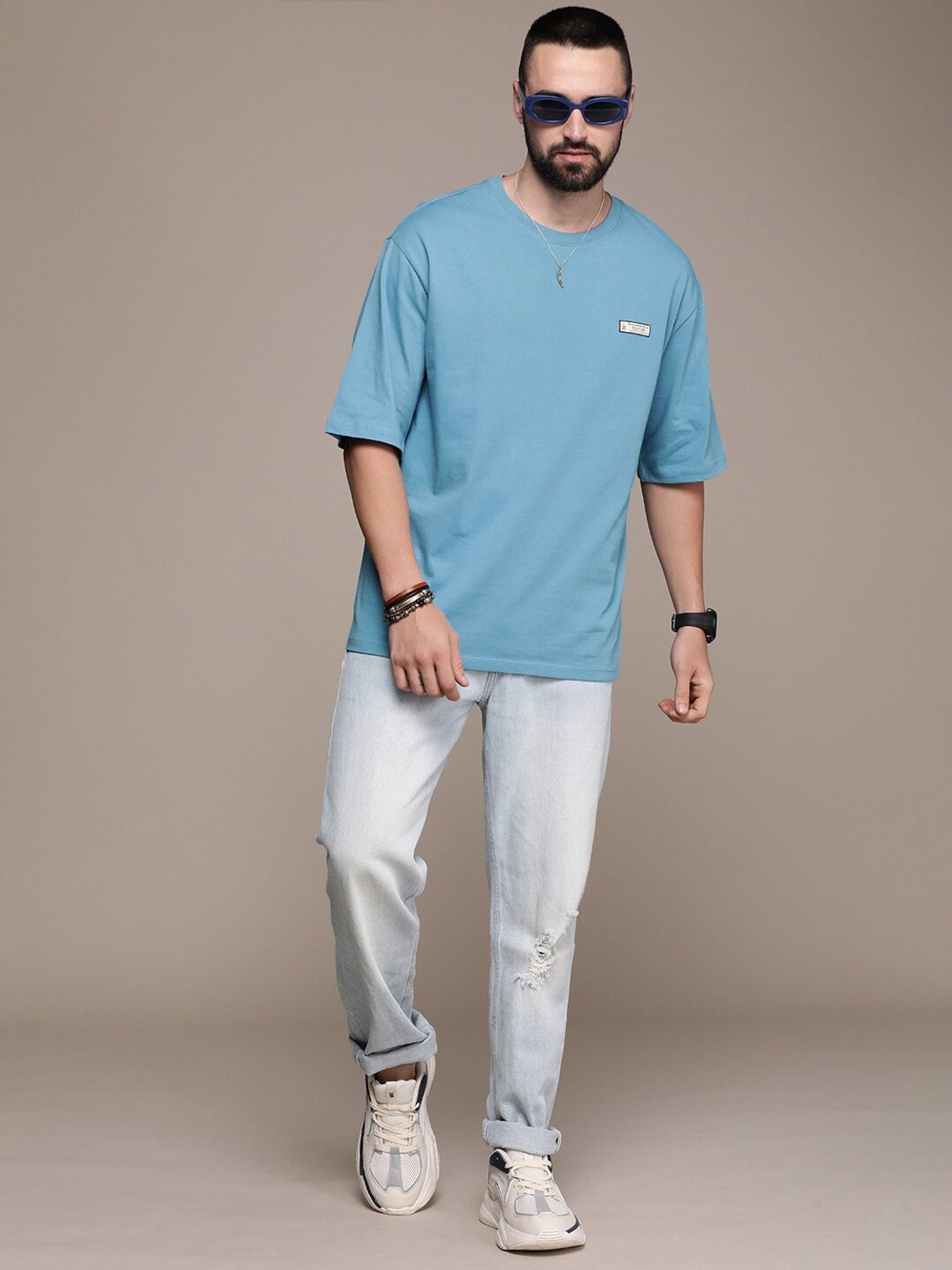 Image of Roadster Solid Men Round Neck Blue T-Shirt