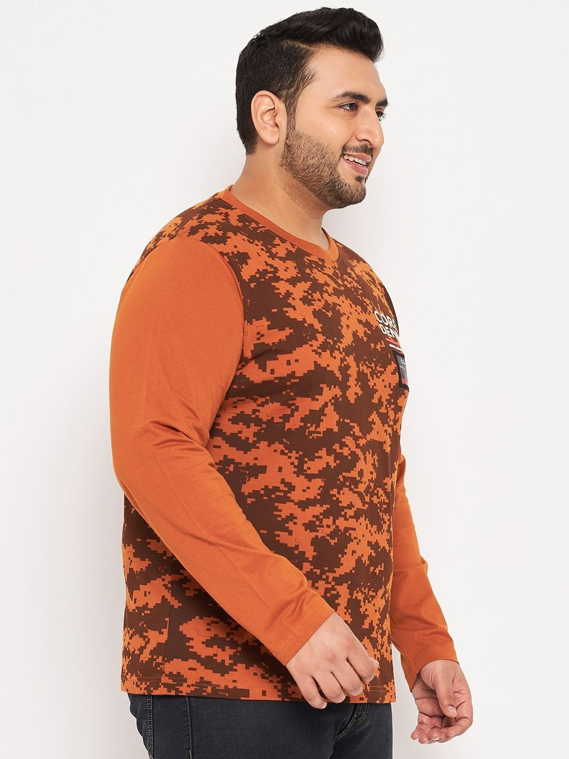 Image of Club York Printed, Typography Men Round Neck Brown T-Shirt