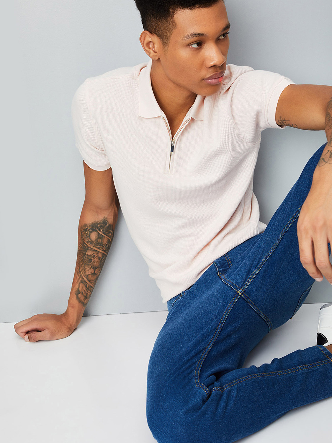 Image of MAX Solid Men Polo Neck Pink T-Shirt