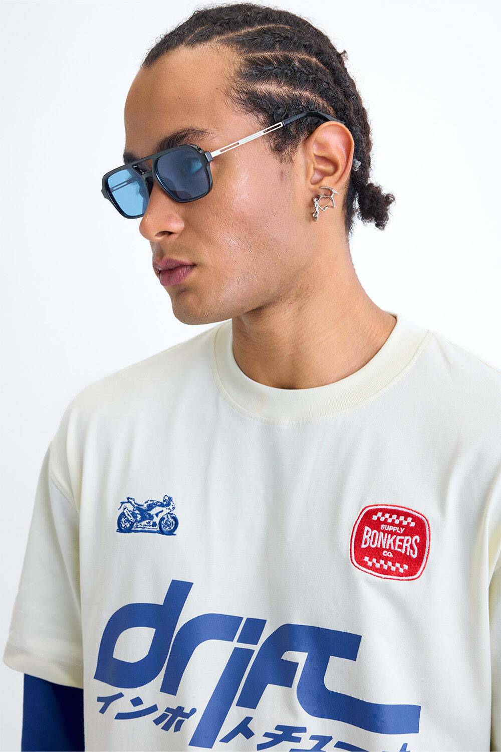 Bonkers Men White Round Neck T-Shirt - Image 5