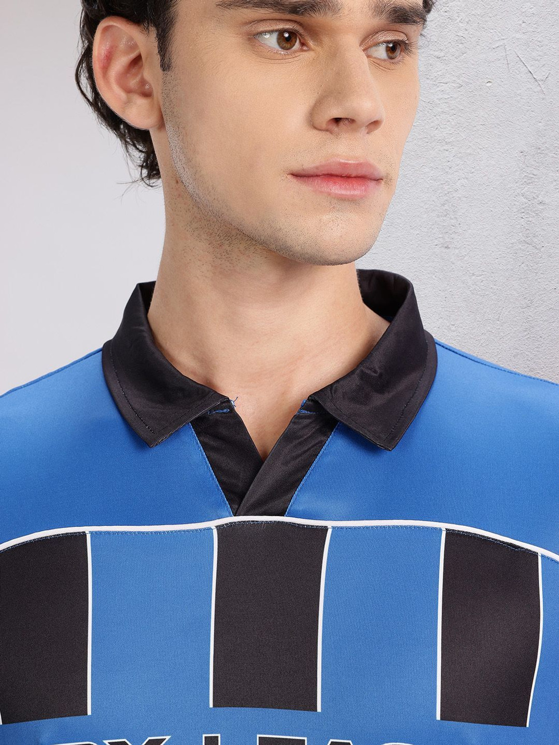 Image of HRX by Hrithik Roshan Striped Men Polo Neck Blue T-Shirt