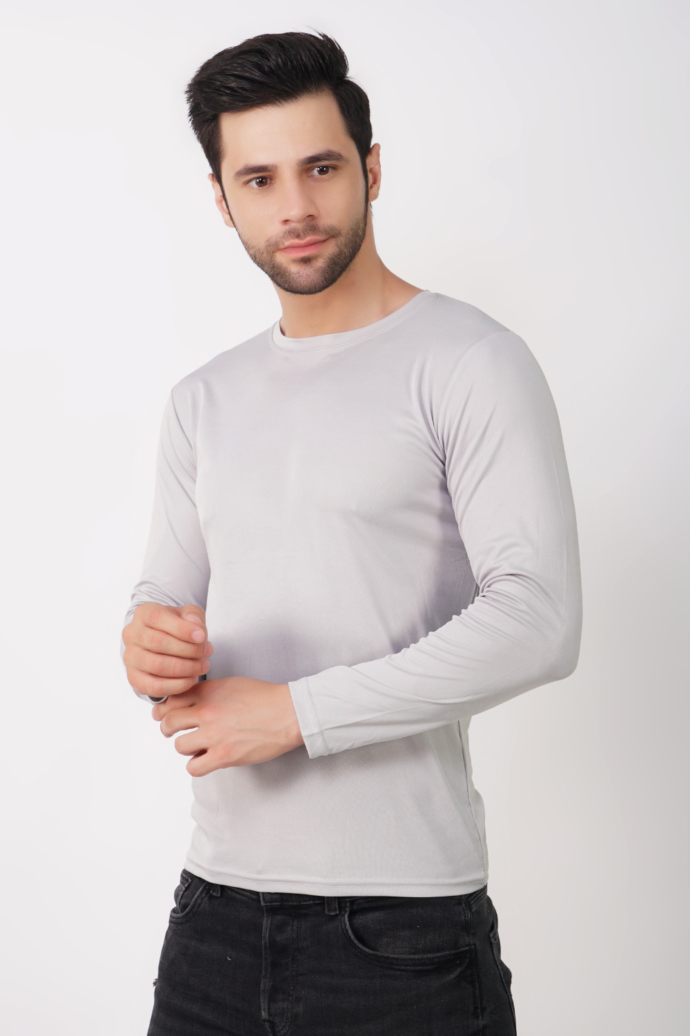 Image of KASPY Solid Men Round Neck Grey T-Shirt