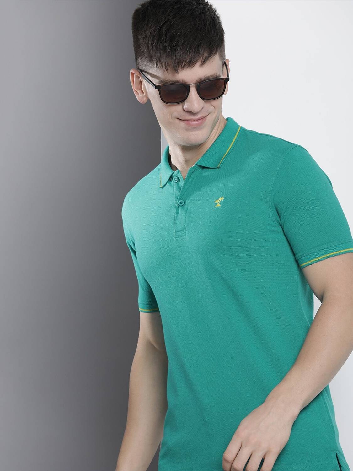 The Indian Garage Co. Men Solid Polo Neck Cotton Blend Green T-Sh