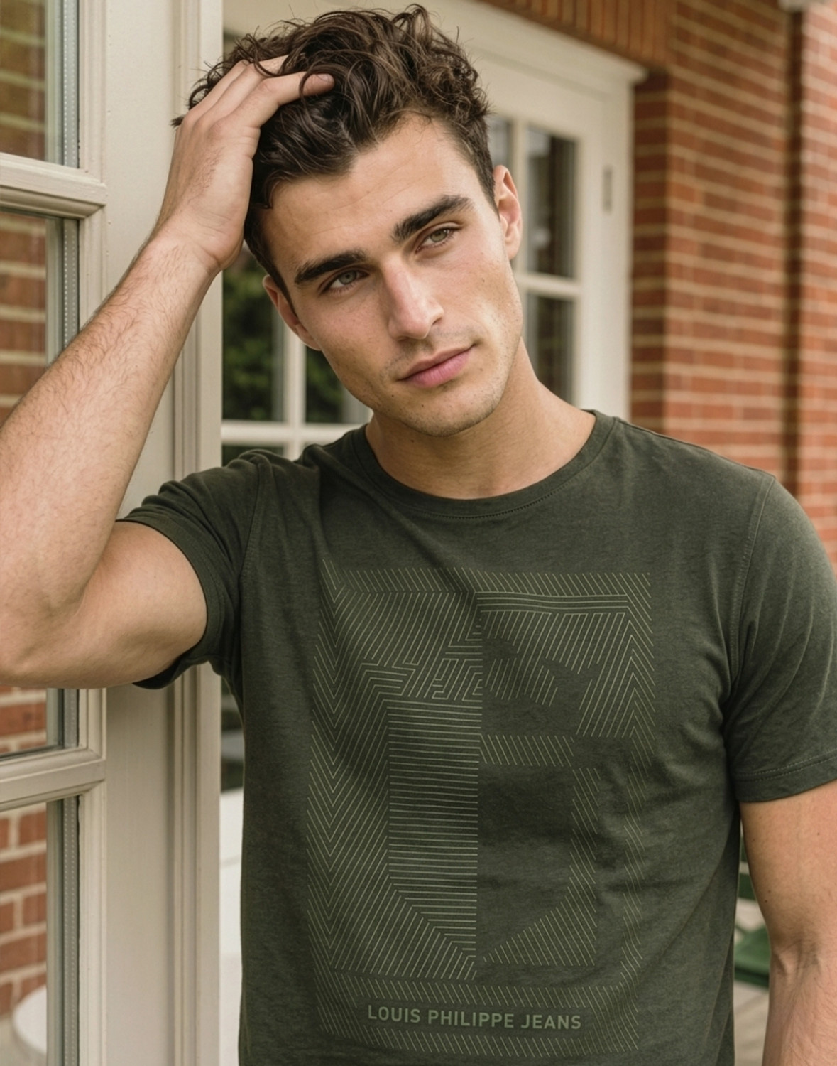 Image of LOUIS PHILIPPE Graphic Print Men Round Neck Green T-Shirt