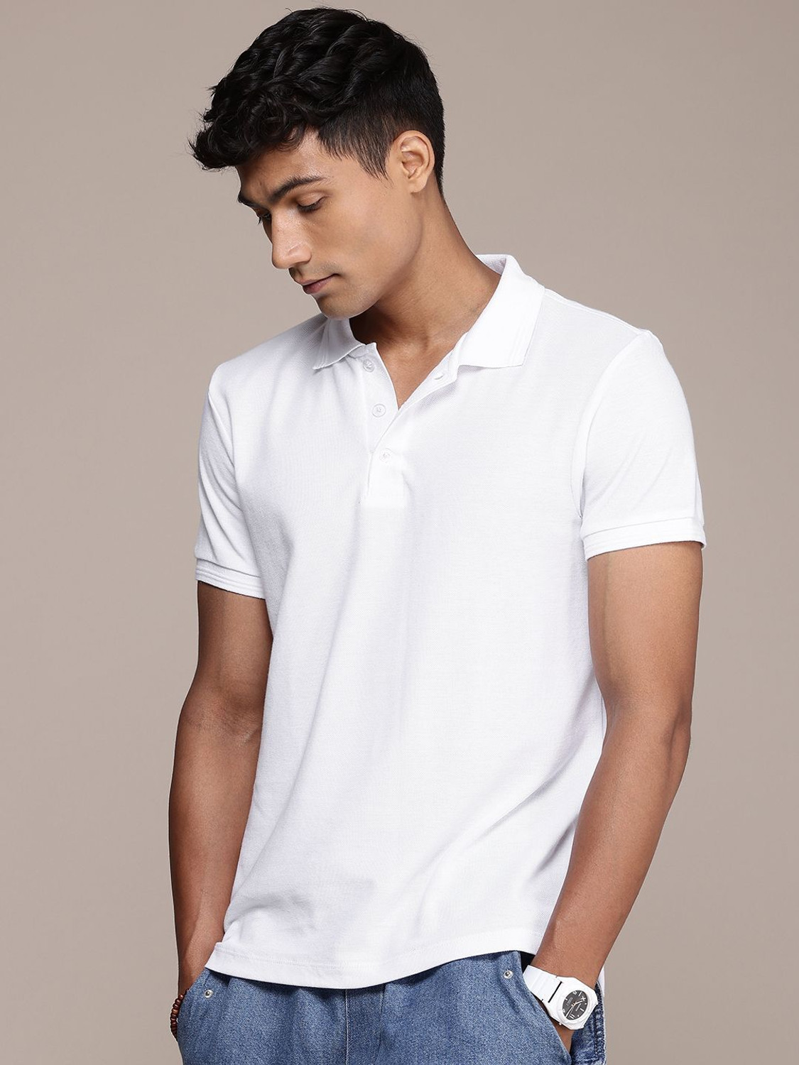 Image of Roadster Solid Men Polo Neck White T-Shirt