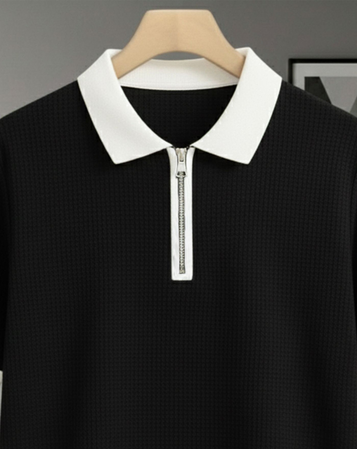 Image of AOOSH Self Design Men Zip Neck Black, White T-Shirt