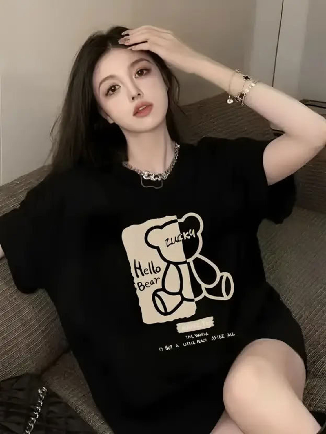 Image of Calm Down Graphic Print Women Round Neck Black T-Shirt