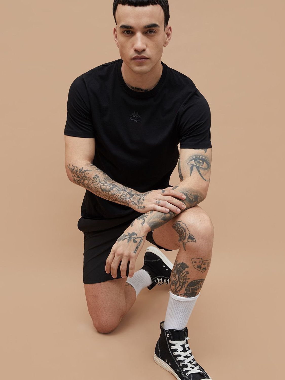 Image of Kappa Solid Men Round Neck Black T-Shirt
