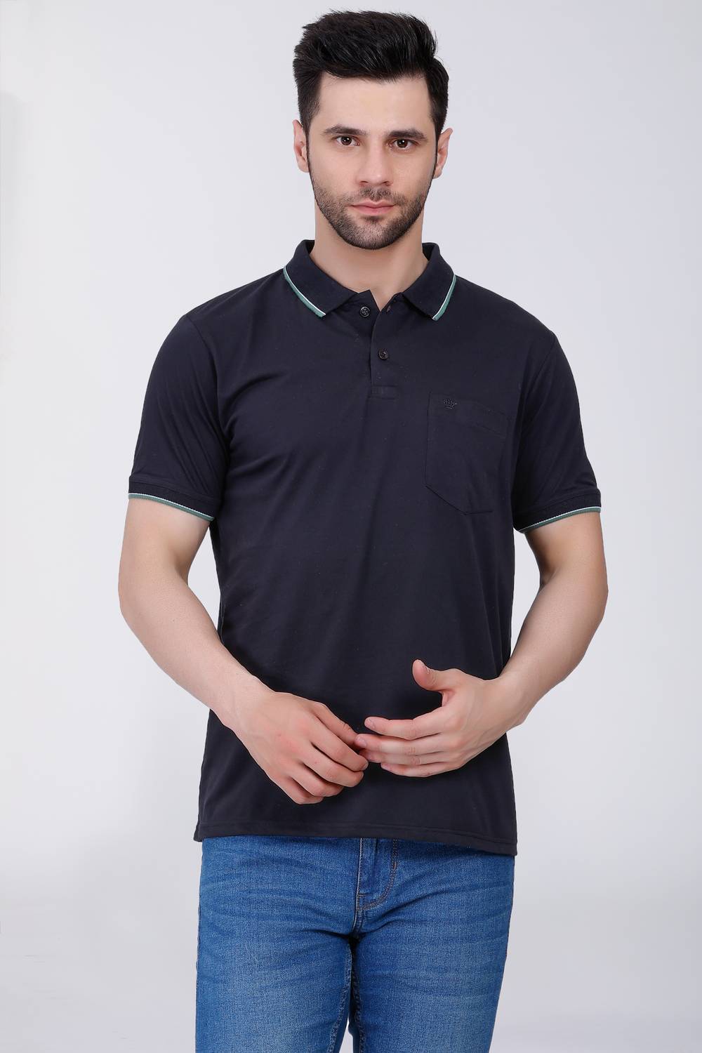 ARRAY Solid Men Polo Neck Black T-Shirt