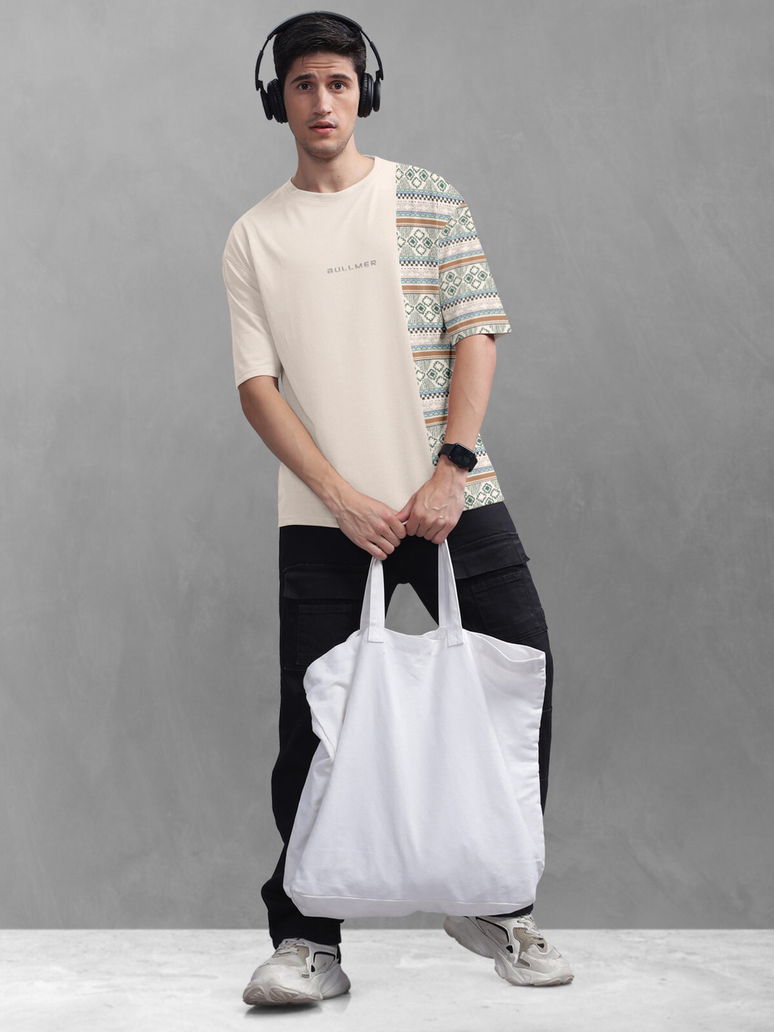 Image of Bullmer Printed Men Round Neck Beige T-Shirt