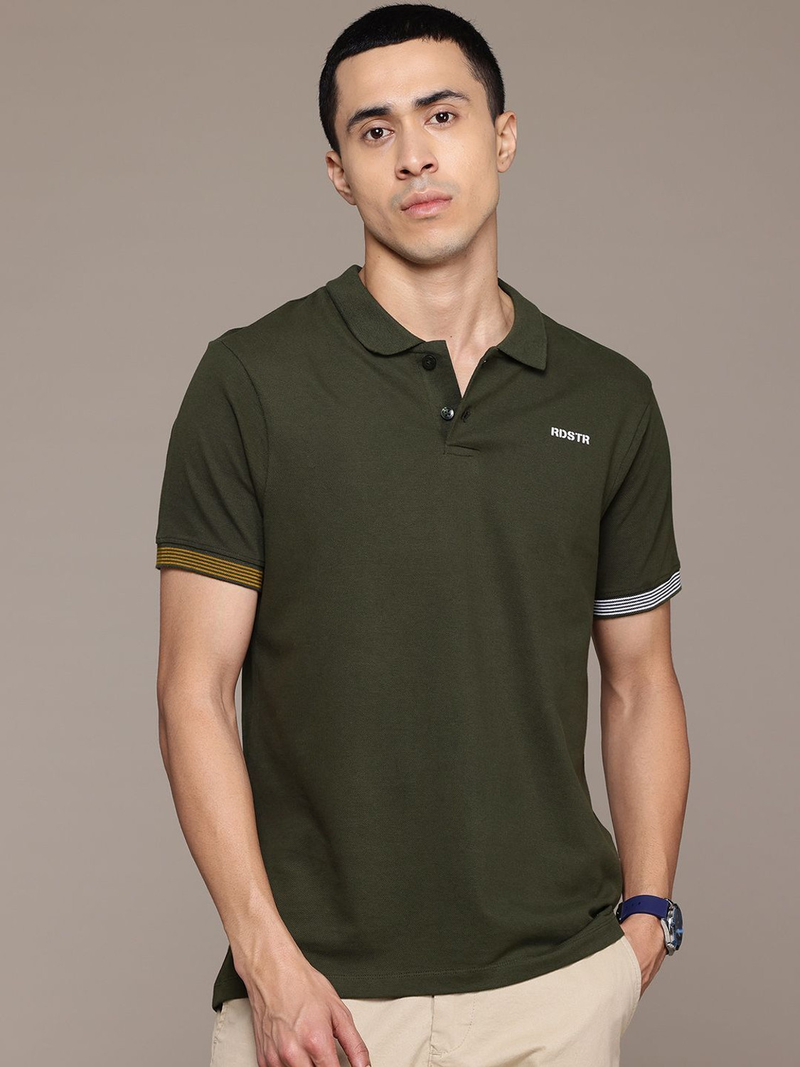 Image of Roadster Solid Men Polo Neck Green T-Shirt