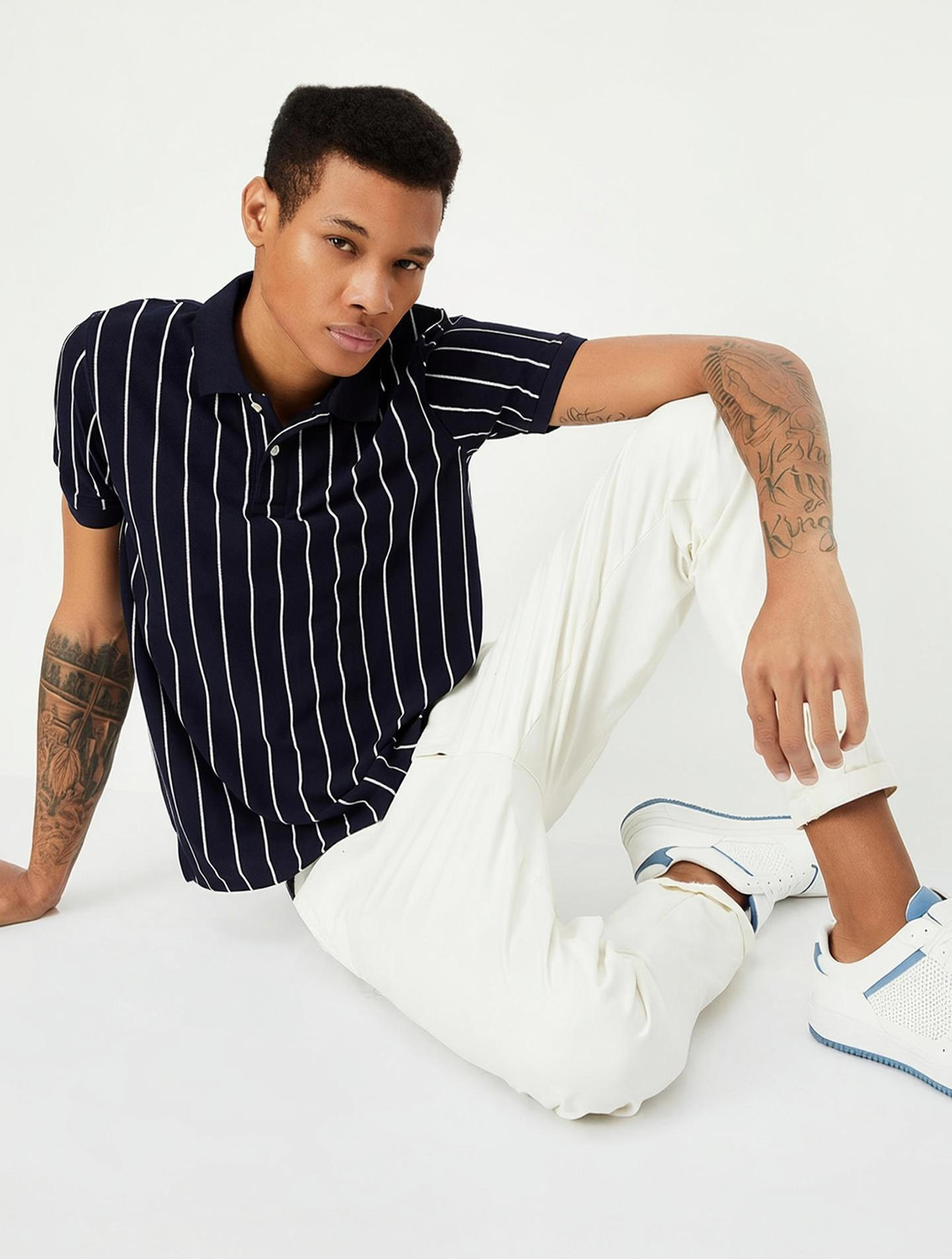 Image of MAX Striped Men Round Neck Blue T-Shirt