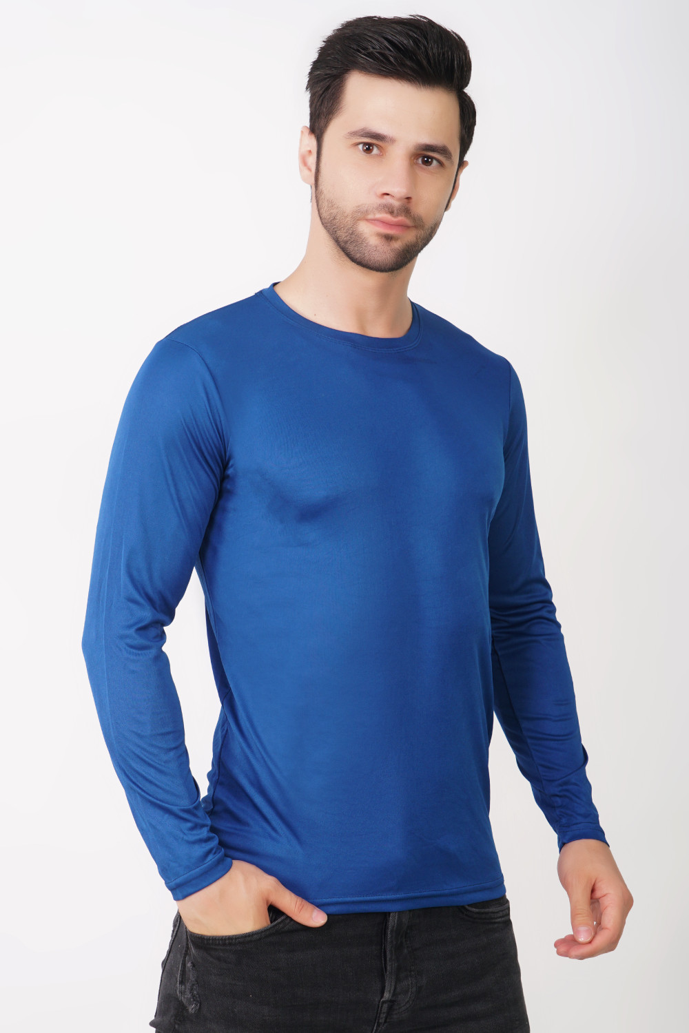 Image of KASPY Solid Men Round Neck Dark Blue T-Shirt