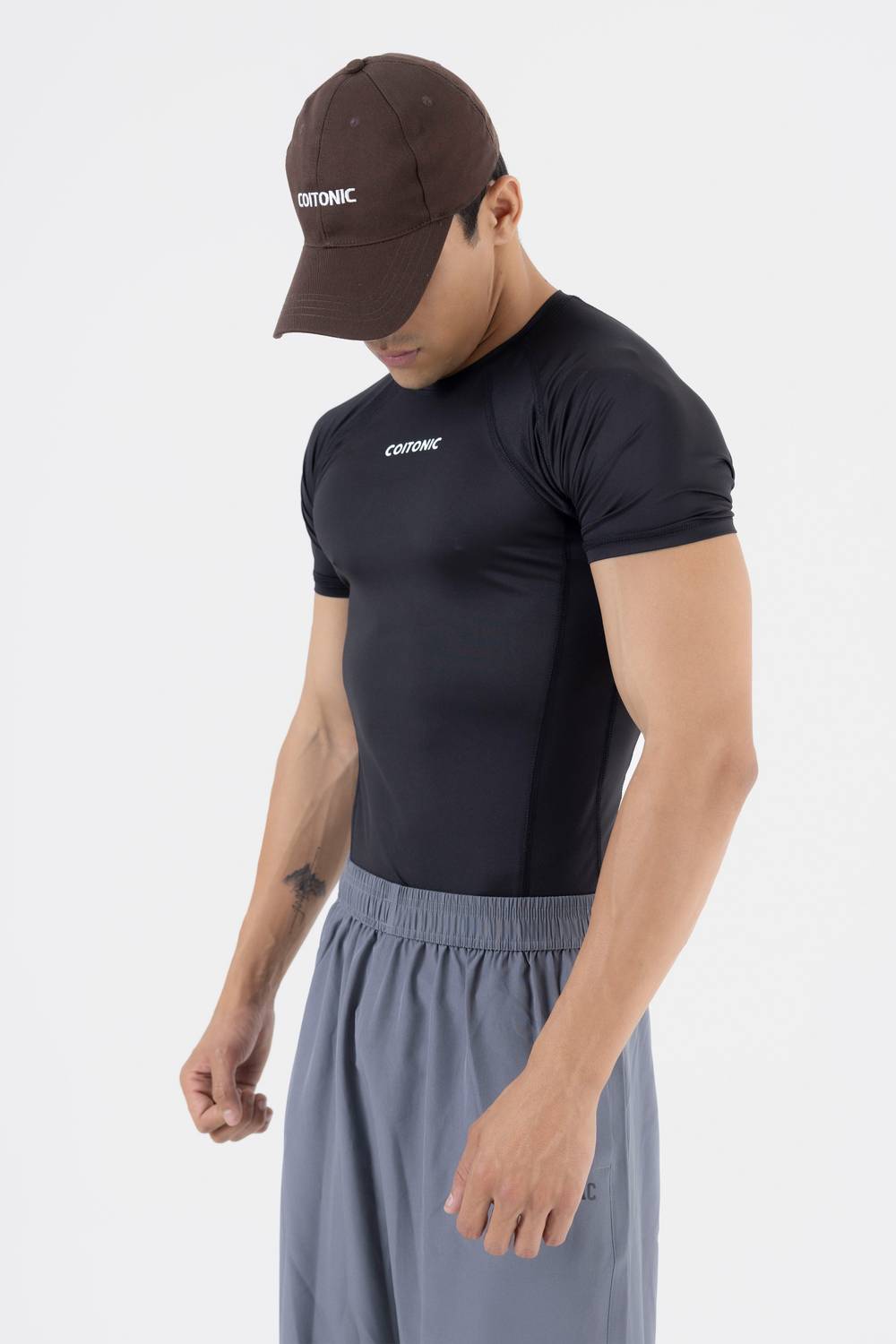 COITONIC Men Black Round Neck T-Shirt - Image 3