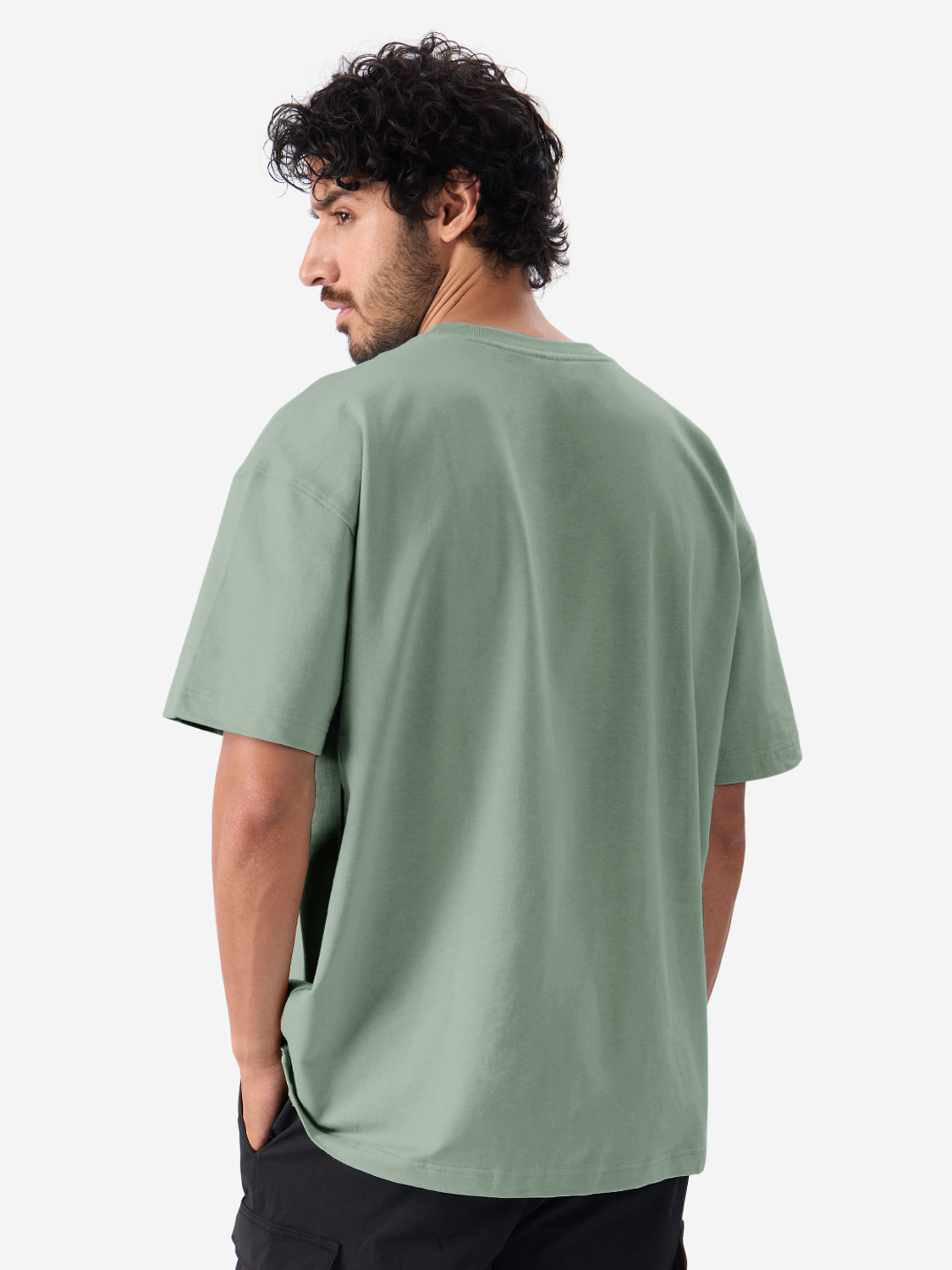 Image of The Souled Store Solid Men Round Neck Green T-Shirt