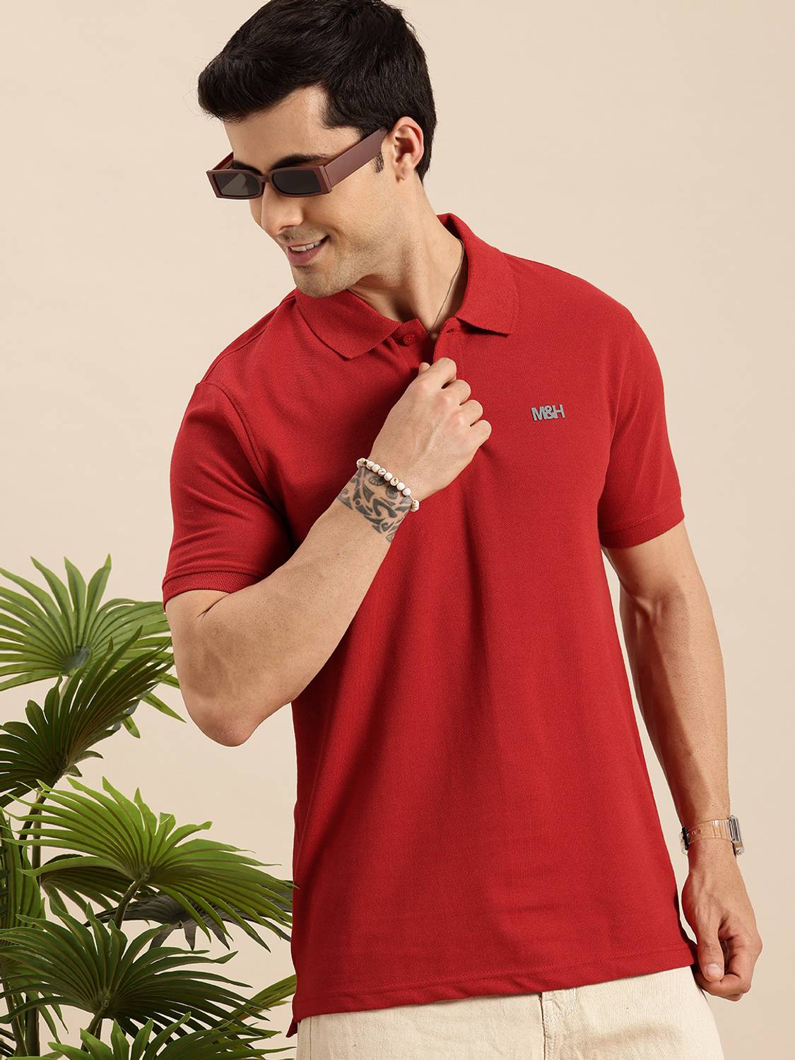 Mast & Harbour Men Solid Round Neck Polycotton Red T-Shirt