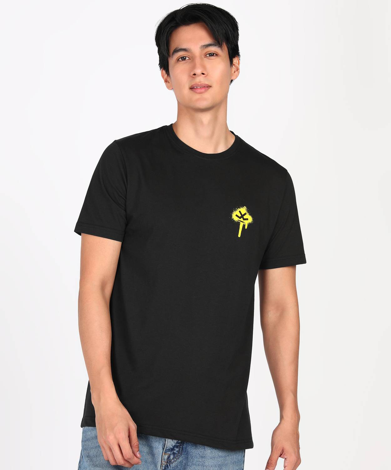 WROGN Men Solid Round Neck Cotton Blend Black T-Shirt