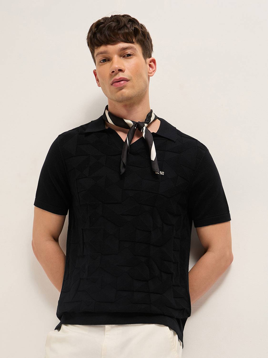 THE BEAR HOUSE Men Self Design Polo Neck Pure Cotton Black T-Shir