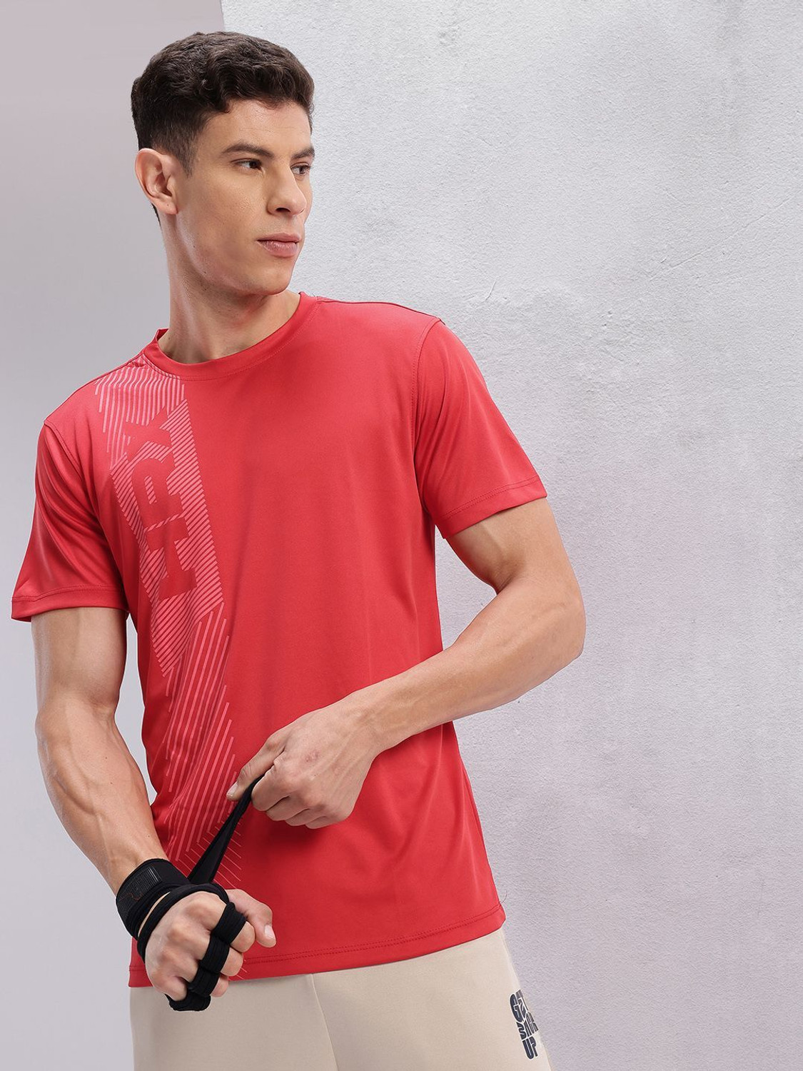 Image of HRX by Hrithik Roshan Printed Men Round Neck Red T-Shirt