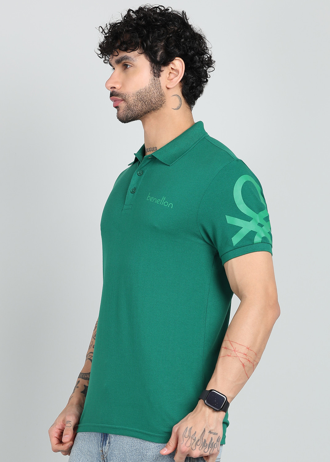 Image of United Colors of Benetton Solid Men Polo Neck Green T-Shirt