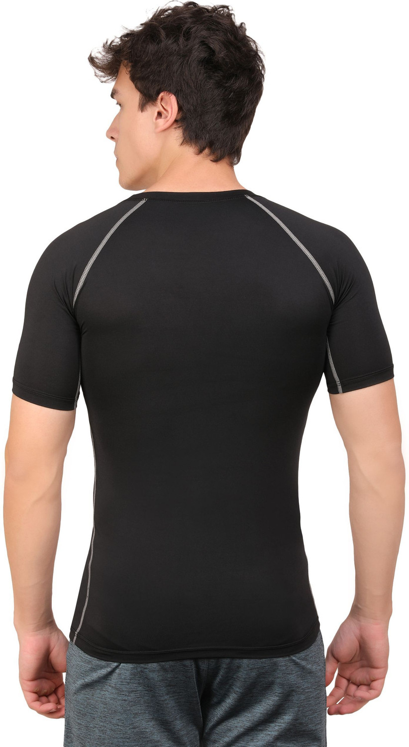Image of NINQ Solid Men Round Neck Black T-Shirt