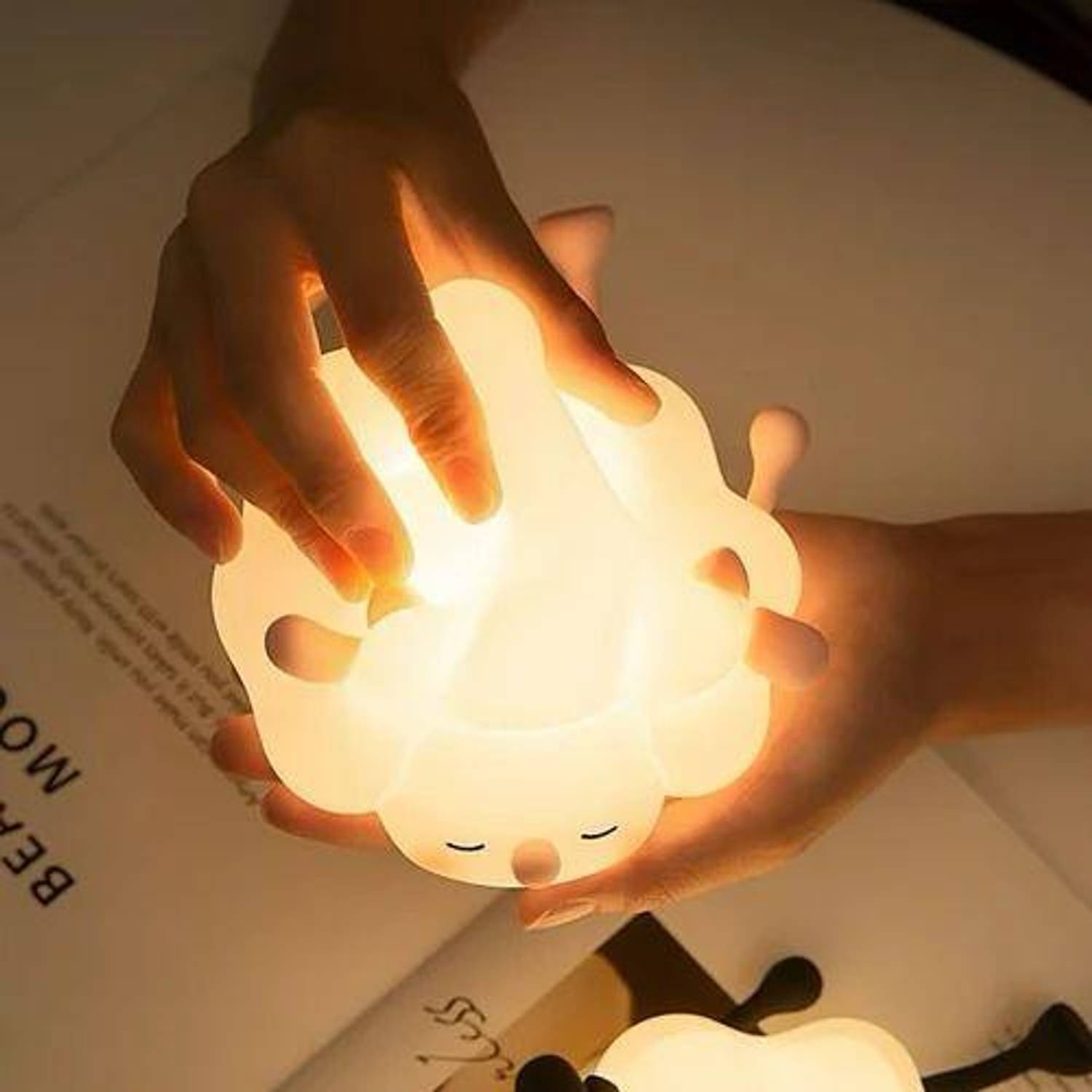 FOBIXEN Sheep Shape Portable Lamp - Image 4