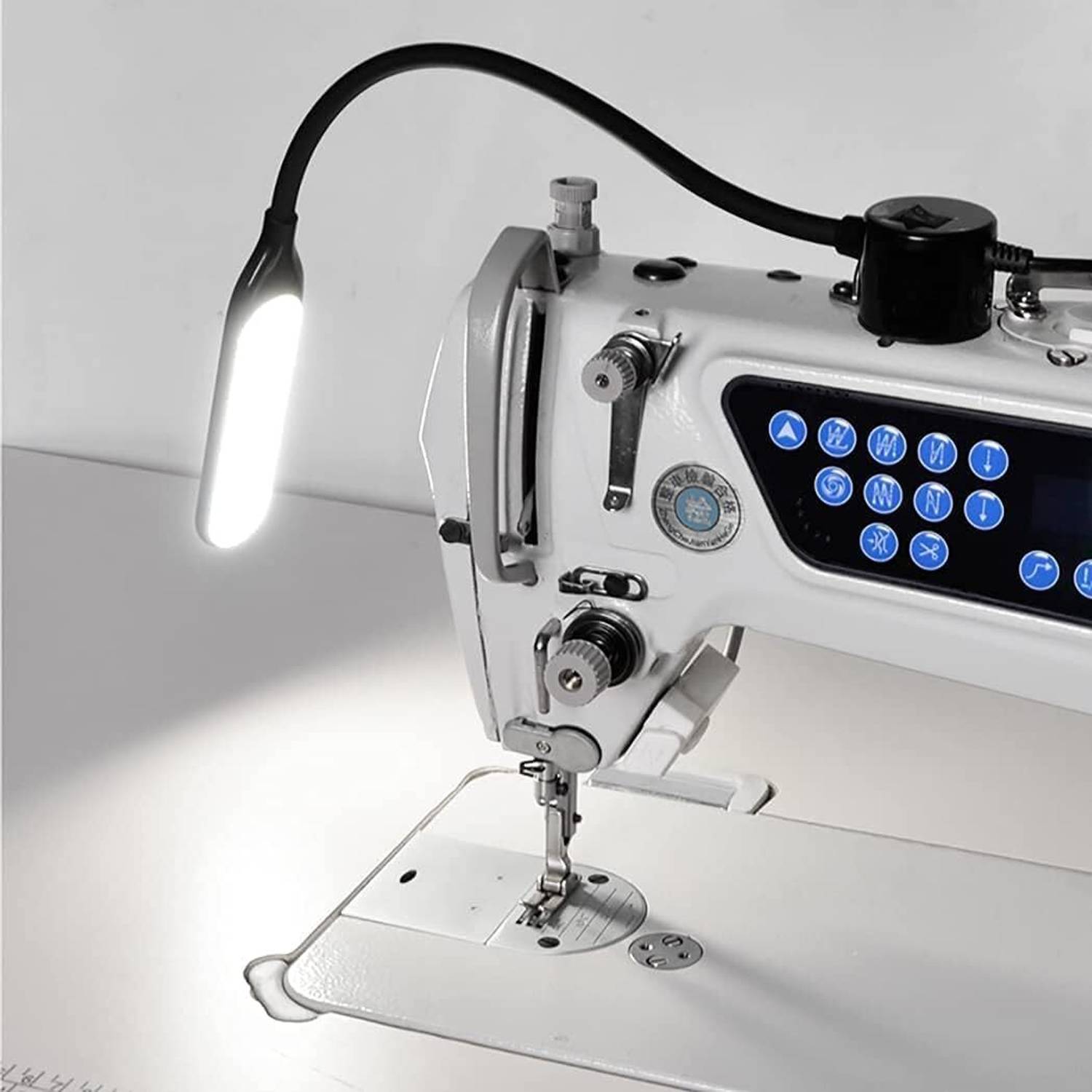 DEGNO Sewing machine light with magnetic base flexible neck light