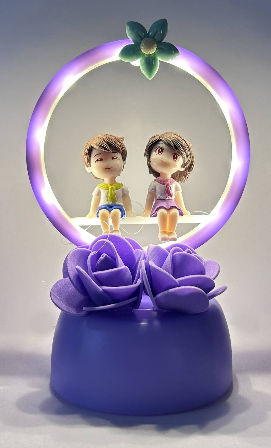 JAMBOREE Love Couple Statue with Light Gift Valentine Day, Girlfr