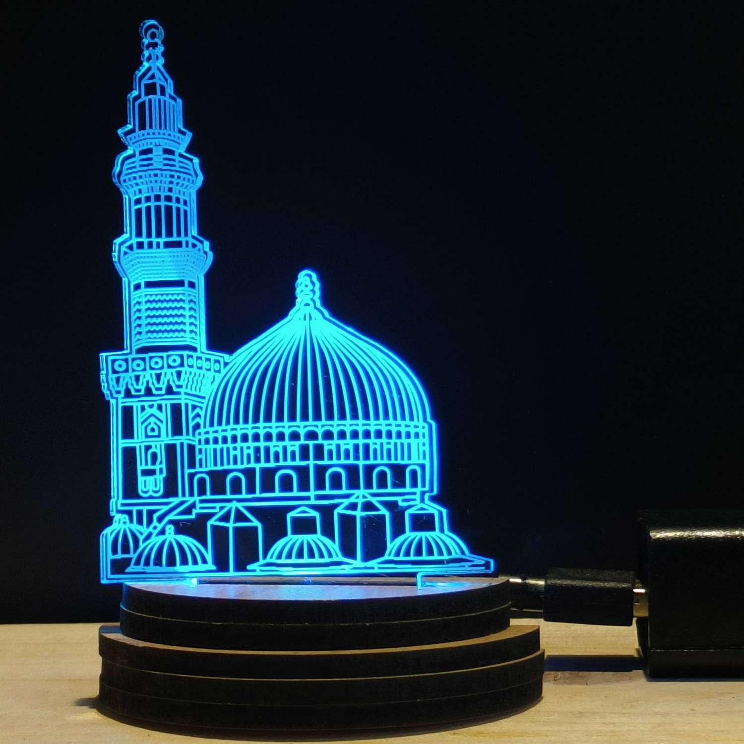 Gadgets World MAKKAH MADINA Acrylic USB 3D Illusion RGB 7 Colour