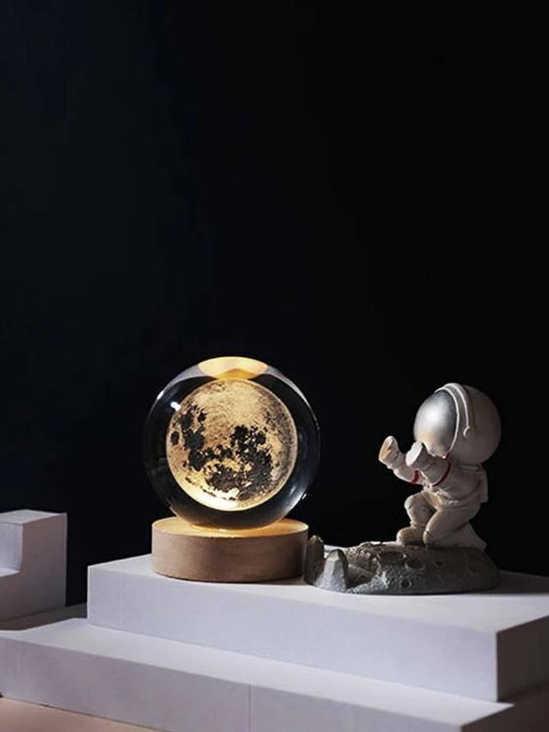the anuja 3D Galaxy Crystal Ball,Solar System Night Light Table L