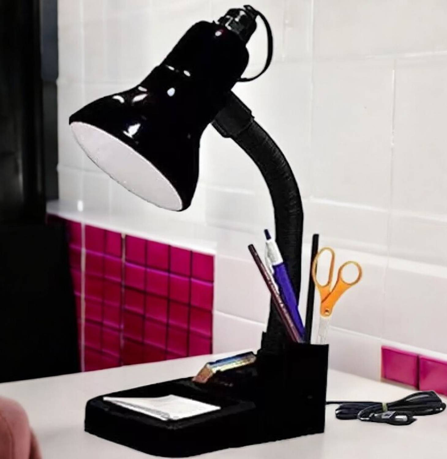 spark world HomeDecorTableLamp-TL082 Table Lamp (22 cm, Black)