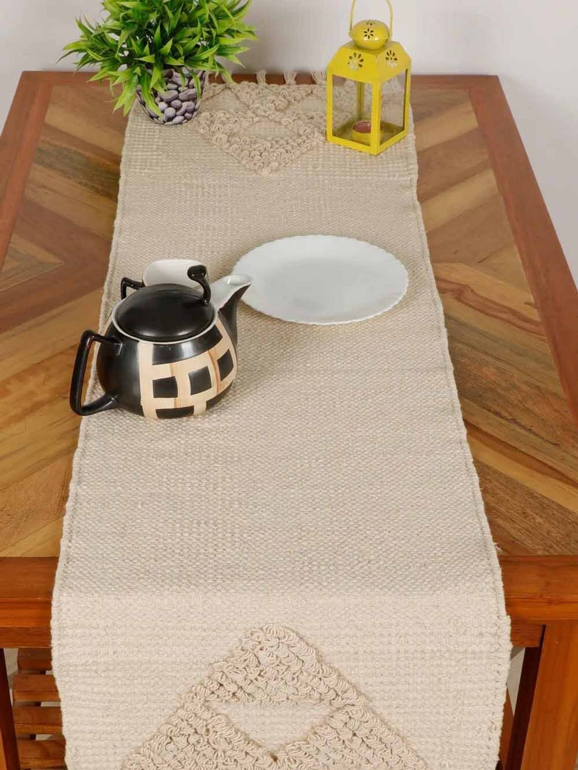 Bloomtex Beige 137 cm Reversible Table Runner