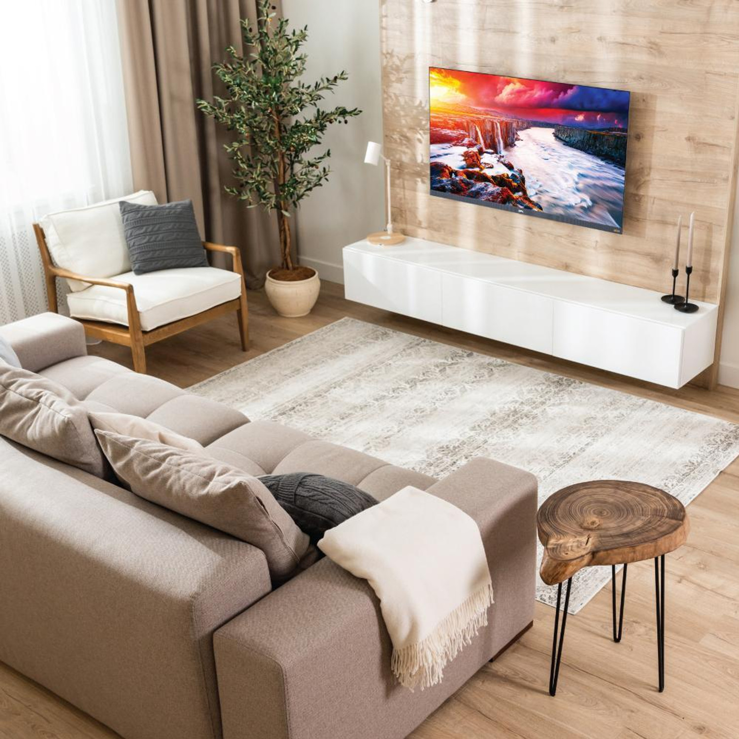 Image of BPL 165 cm (65 inch) QLED Ultra HD (4K) Smart Android TV