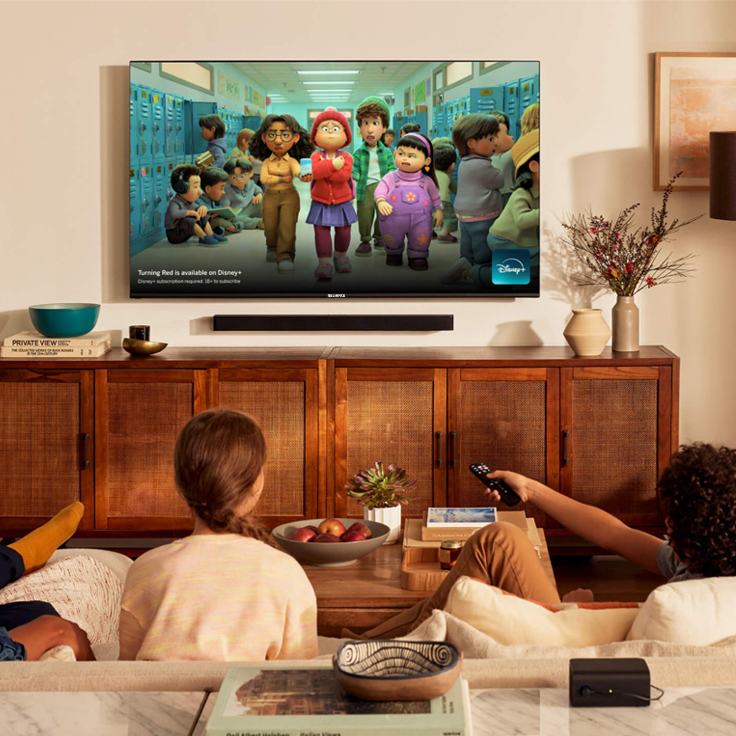 Image of Reliance 80 cm (32 inch) Full HD LED Smart WebOS TV with Next Generation ThinQ AI Smart WebOS Platform with OTT Apps like Cinema, Netflix, Prime Video, Disney+ Hotstar & More Than 5000 Apps, Frameless Design & Magic Remote