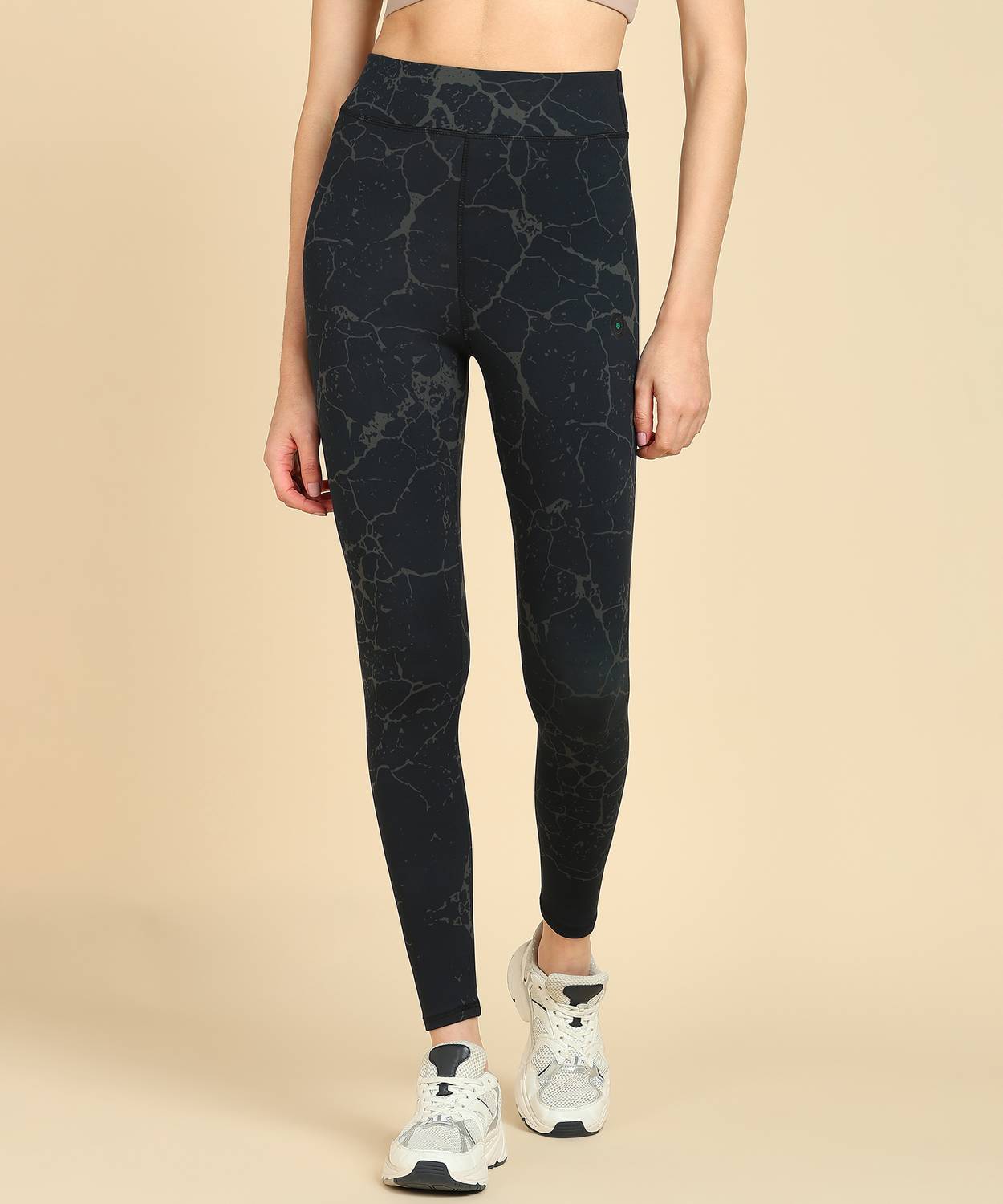 barbora Solid Women Black, Grey Tights