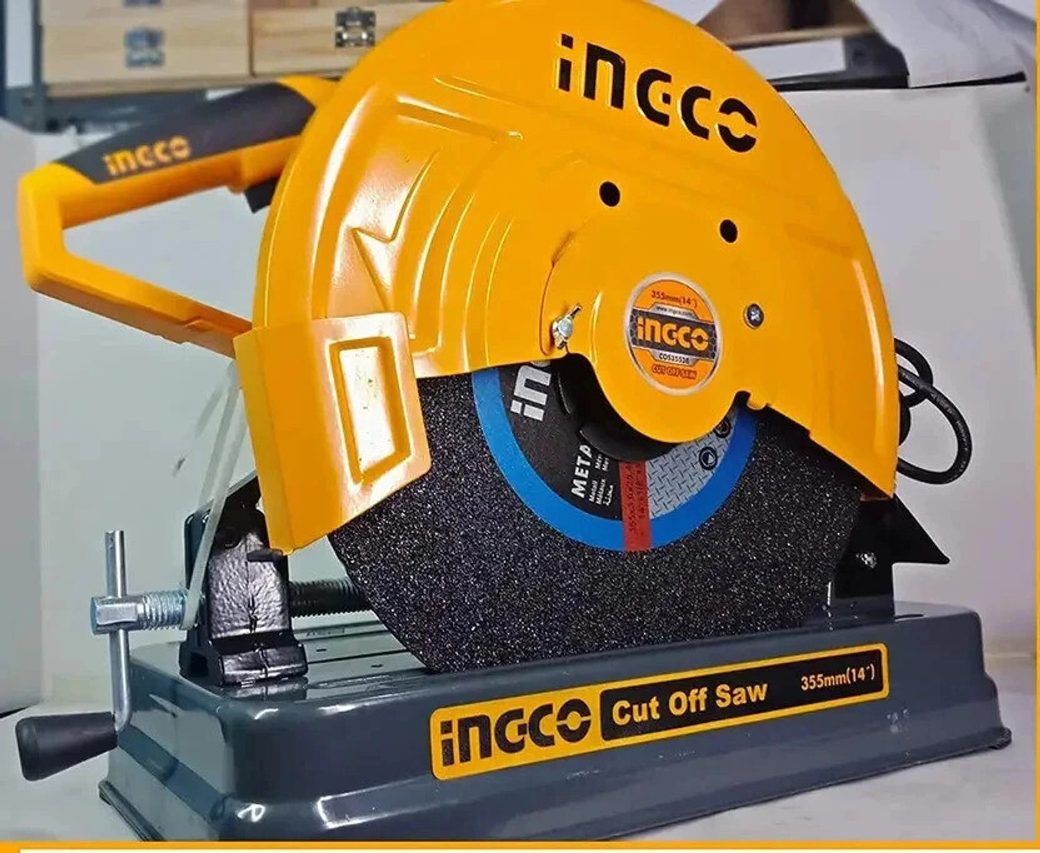 Image of INGCO COS223558 Manual Cutter