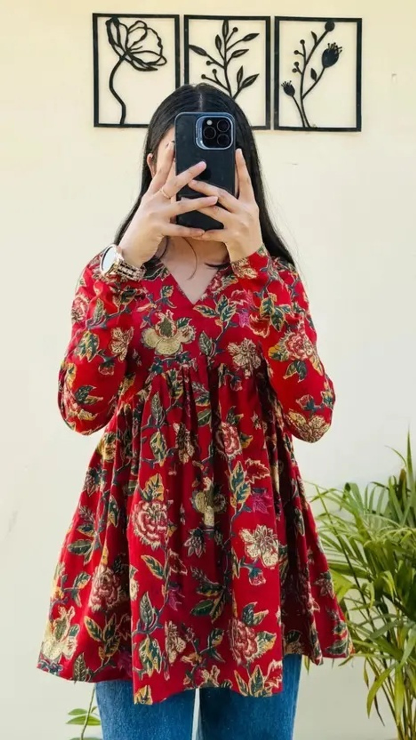 Image of BIBHATSU Casual Floral Print Women Black, Blue Top