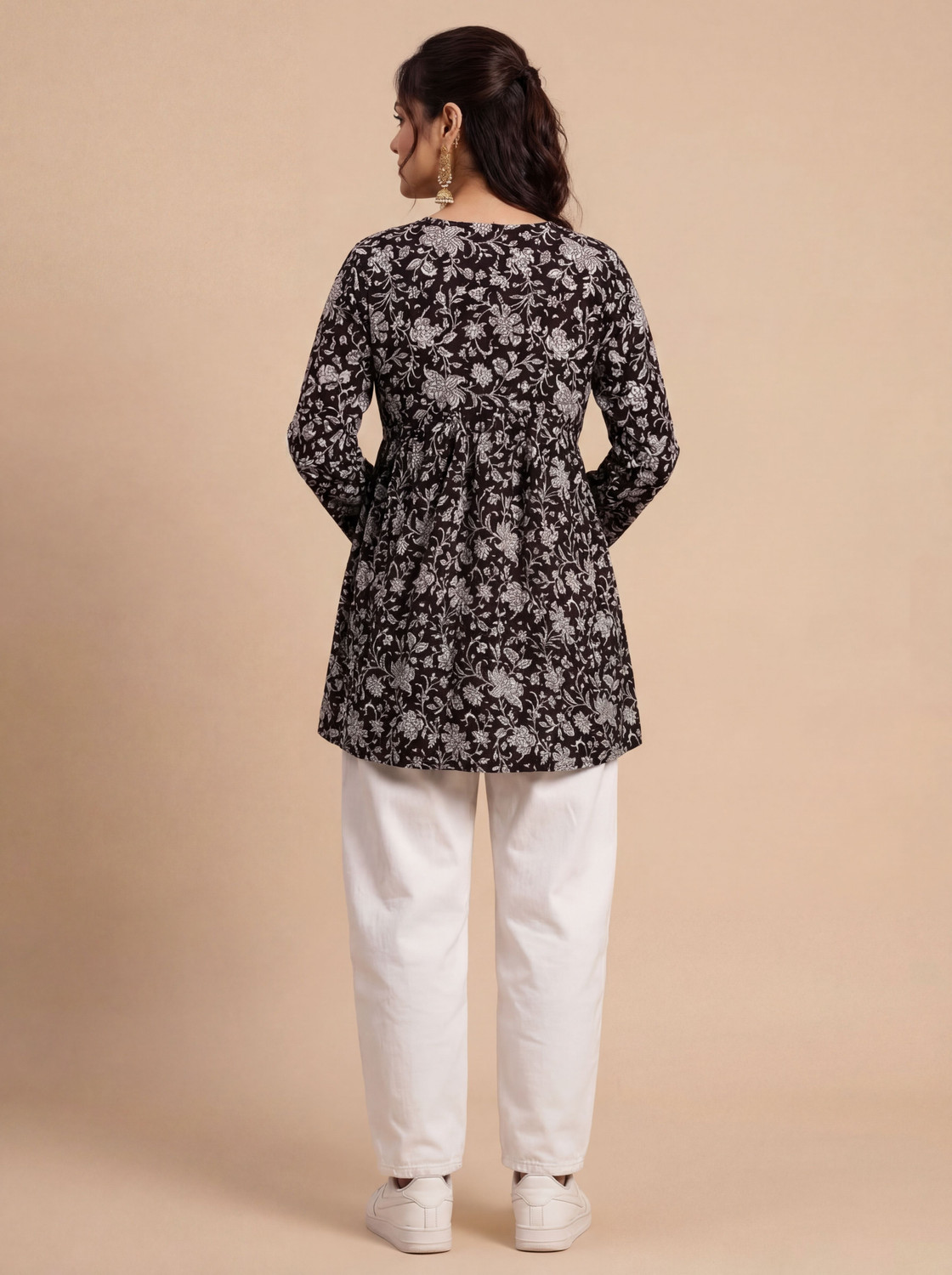 Image of glamson Casual Floral Print, Printed Women Black Top