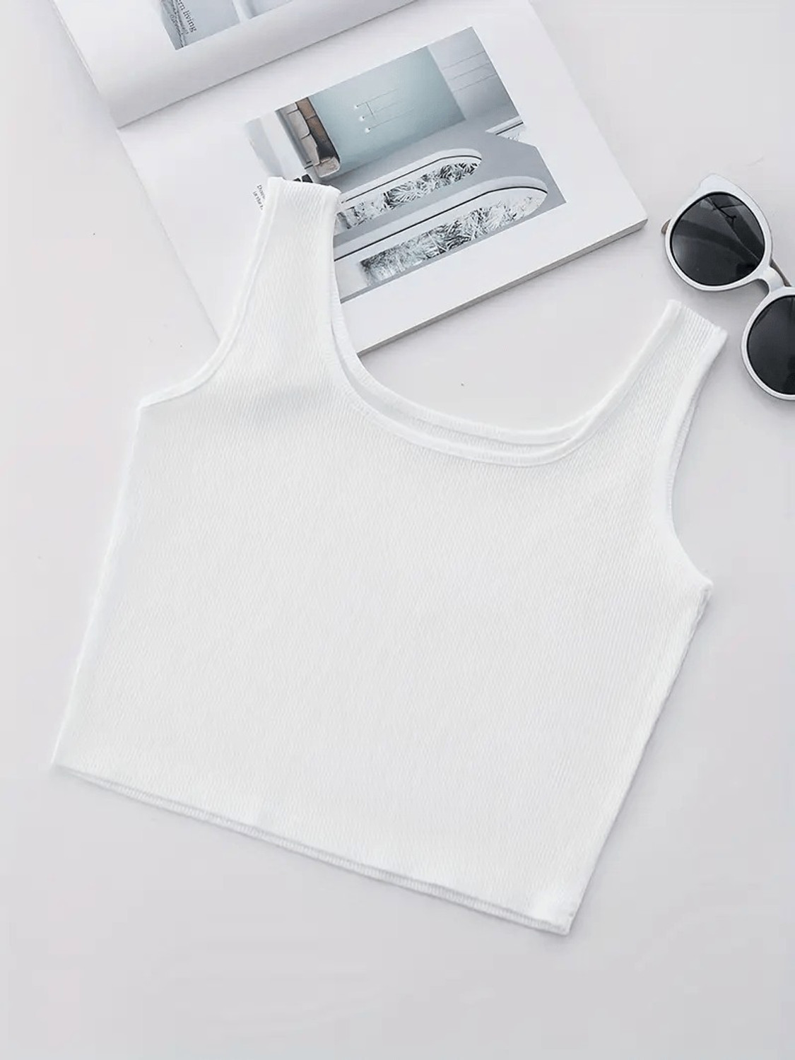 Image of Preeo Pack of 2 Casual Sleeveless Solid Women Black, White Top