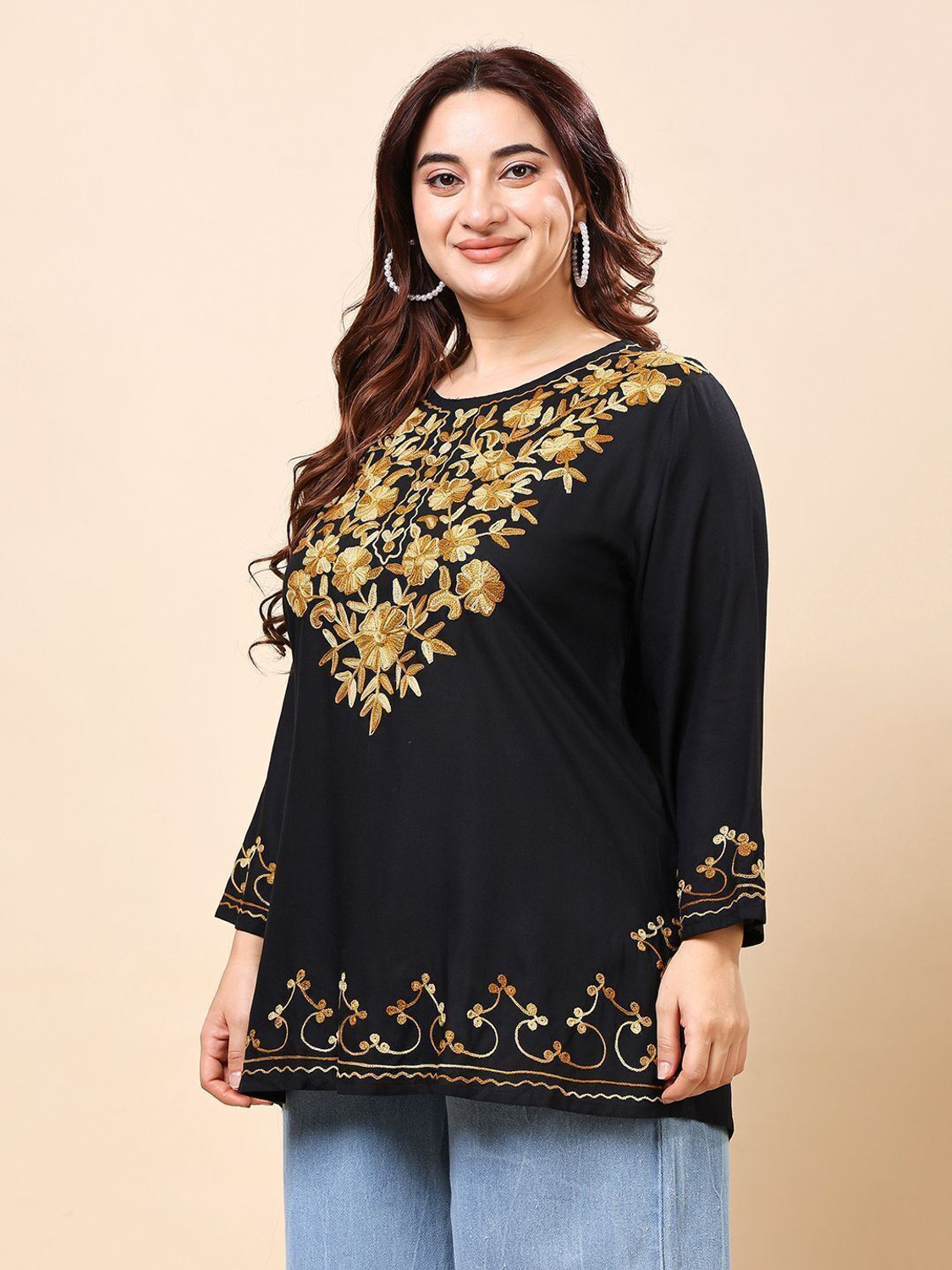 Image of VAAMII Casual Embroidered Women Black Top